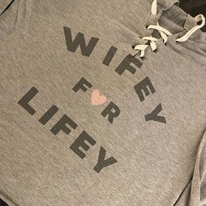 “Wifey for Lifey” cropped sweatshirt size M